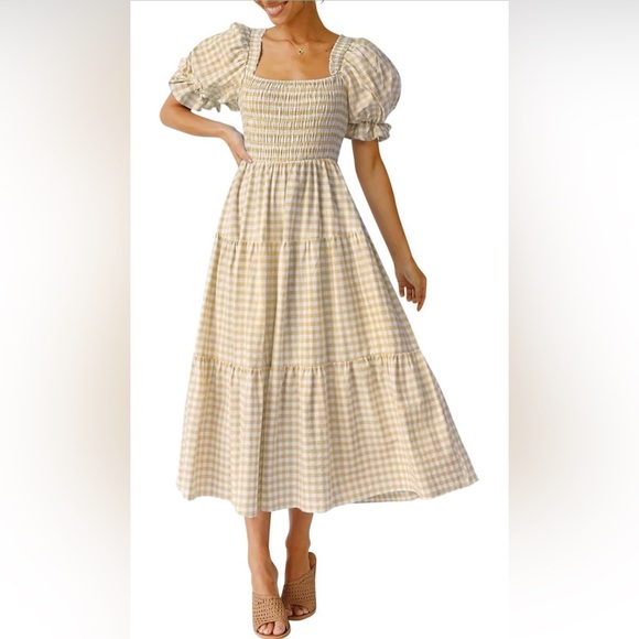 Zesica Dresses & Skirts - Gingham Midi Dress - Size M